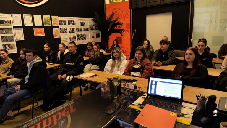 Kurs nauki jazdy w Szkole Jazdy OSK Amber w Słupsku